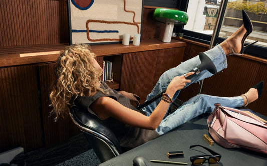 L’art de désodoriser un vêtement sans le laver : les bonnes pratiques